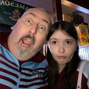 Meet your Posher, Wayne